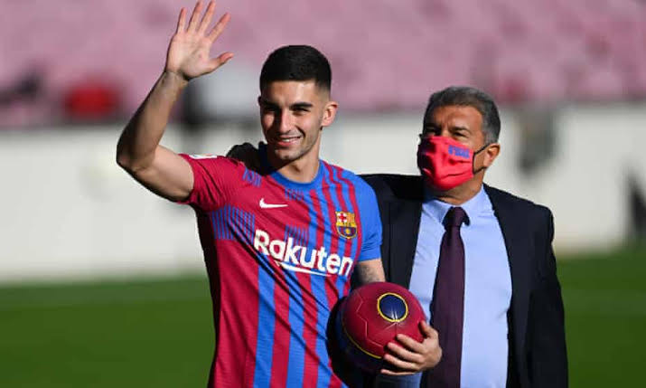 Ferran Torres and Laporta