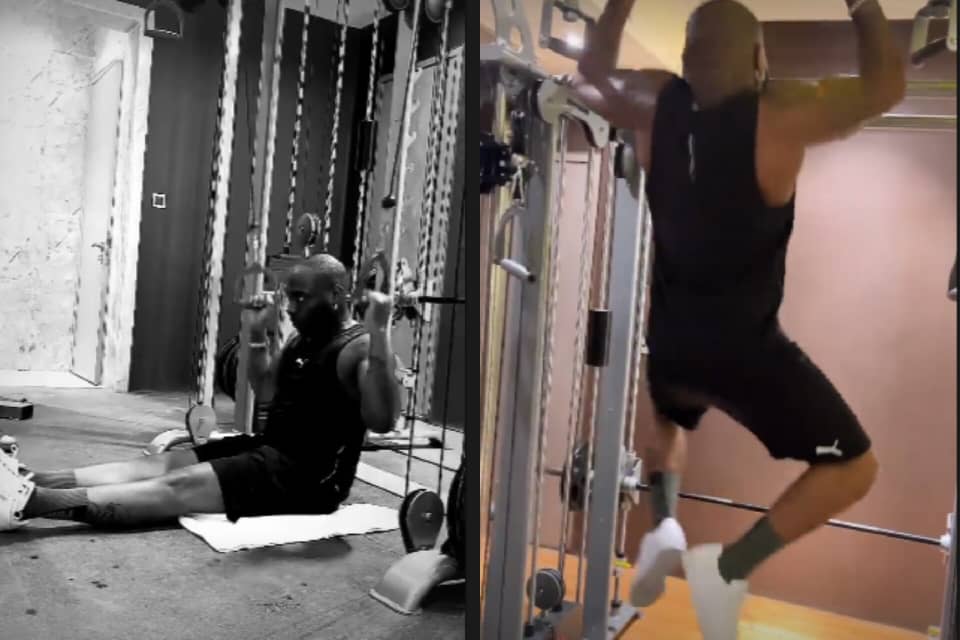 The singer in the gym