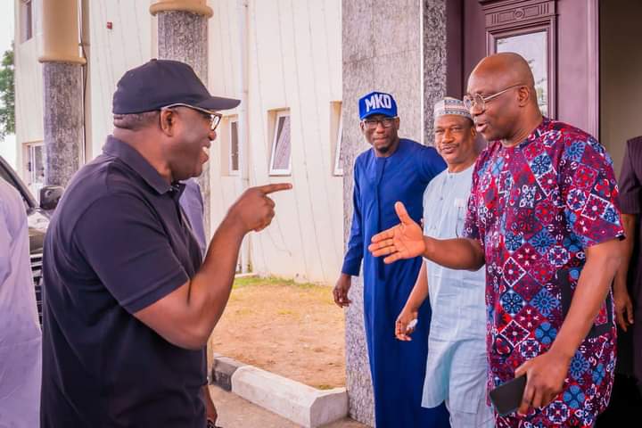 Fayemi and Fayose at Ekiti state Government House on Thursday morning