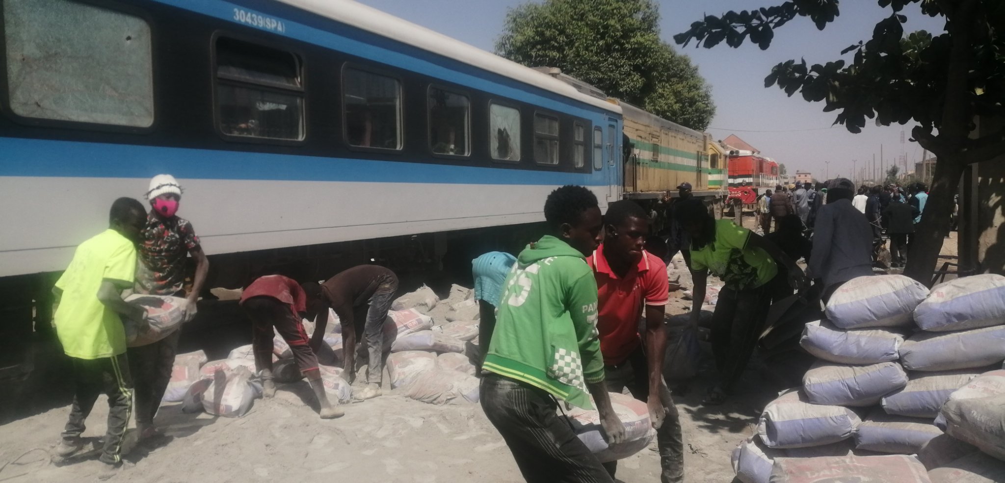 Train crushes truck, tricycle in Kano