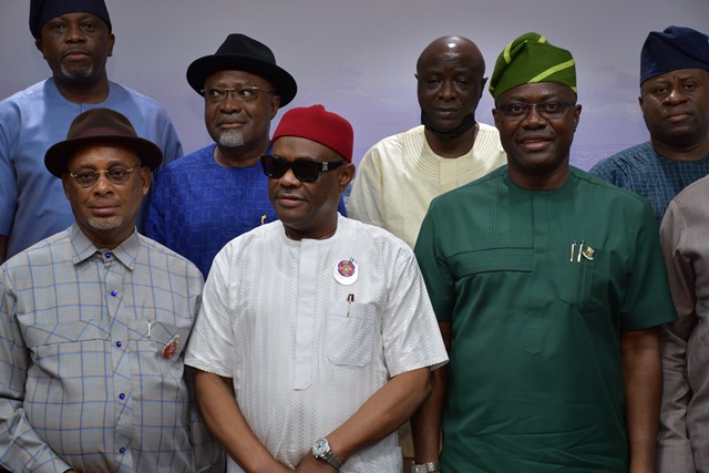 Wike and others during the visit to Makinde