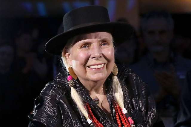 joni mitchell follows Neil Young out of Spotify
