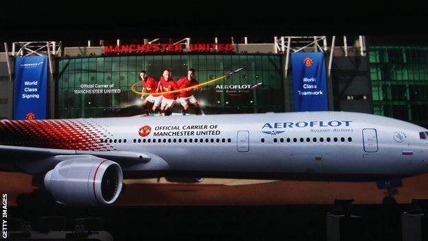 Manchester United cancels sponsorship deal with Aeroflot following Russia’s invasion of Ukraine.