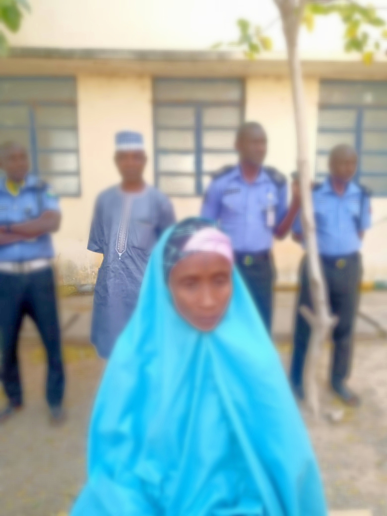 Hajiya Fatima Alhaji charms supplier