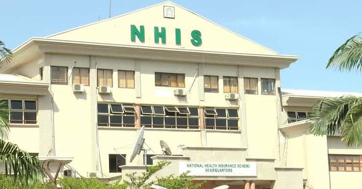 EFCC recovers N900 million belonging to the NHIS from some banks that have refused to remit the funds to the Scheme.