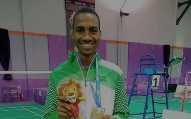 Nigeria’s Anuoluwapo Opeyori, displaying the unexpected Gold he won on Sunday at the All Africa Individual Badminton Championships in Kampala,