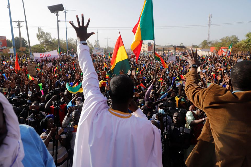 Thousands take to streets of Bamako in anti-French protest