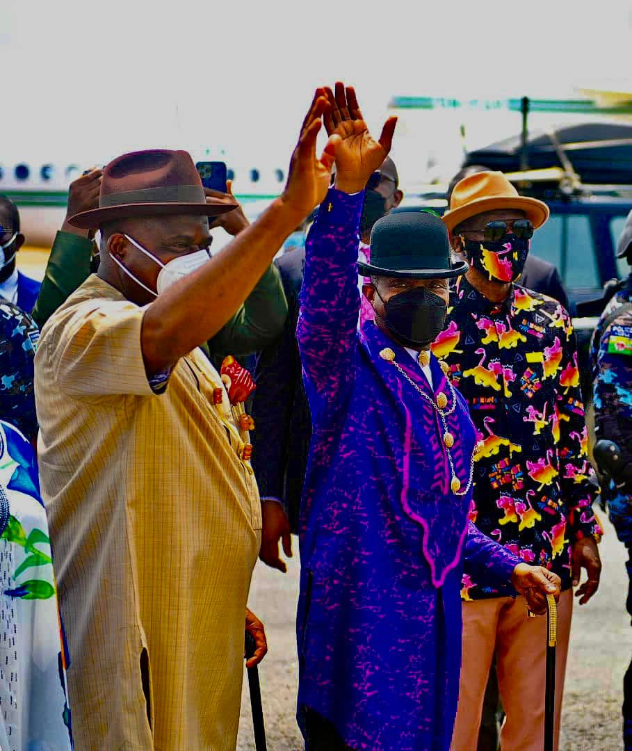 Vice President Yemi Osinbajo dazzles in Ijaw outfit complimented with a hat and walking stick during his during engagements in Bayelsa