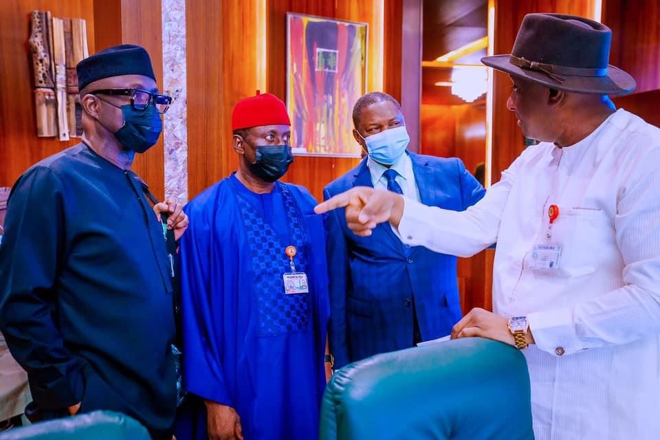 FEC members at the meeting