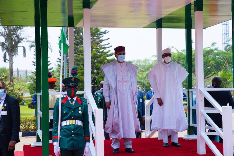 Bazoum and Buhari at the State House reception