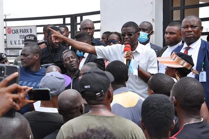Philip Shaibu addressing the protesters