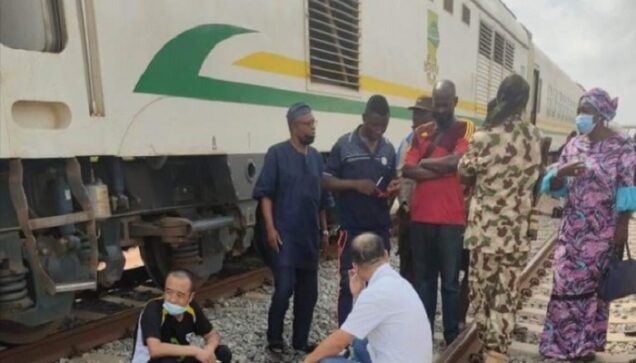 Lagos-Ibadan-train runs out of diesel
