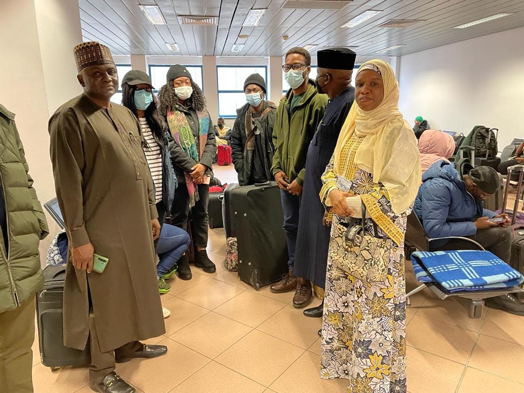 Ukraine: Lawmakers visit stranded Nigerians in Romania
