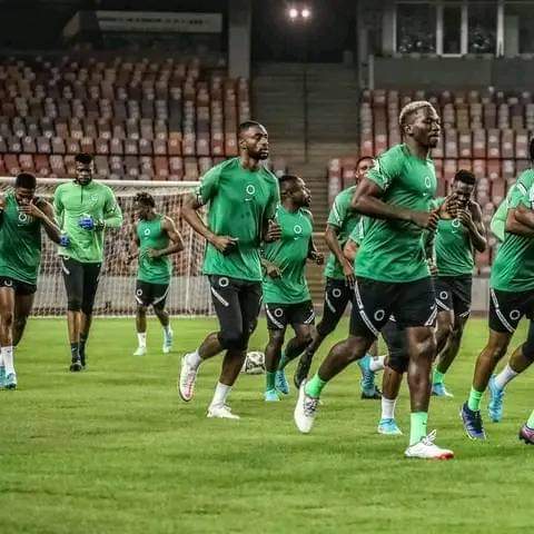 Super Eagles depart Nigeria for Ghana