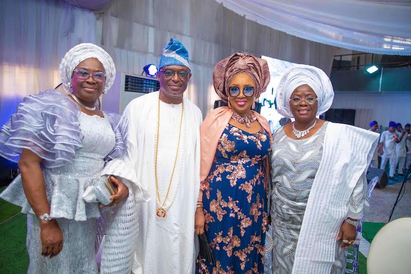 Toyin, 2nd right, with ex-deputy gov of Ogun, Yetunde Onanuga, her husband, Otunba Onanuga and Mrs Adeleye