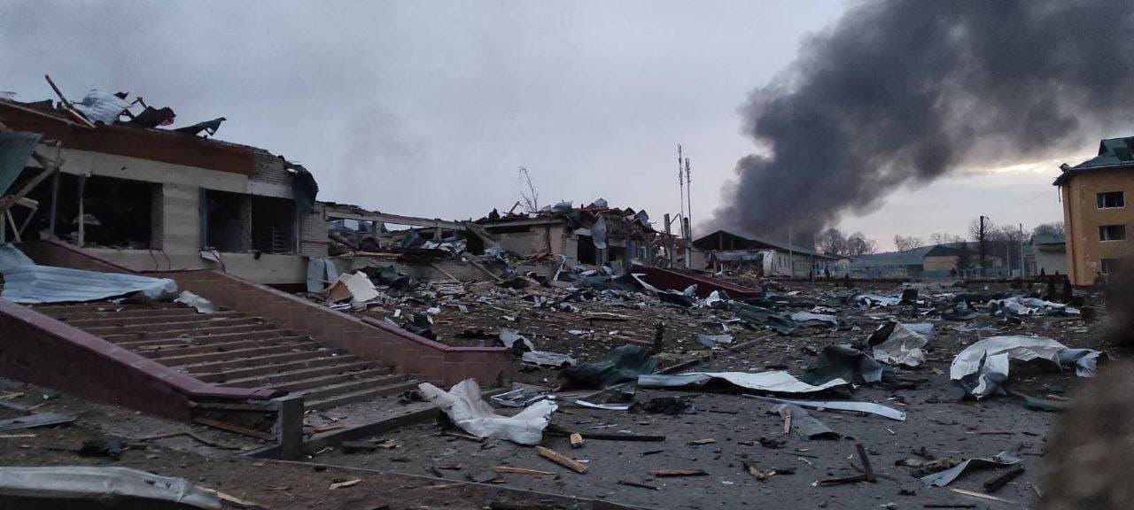 Yavoriv International Center for Peace bombed by Russia