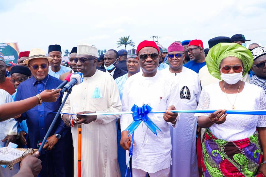 L-R: Former Rivers State governor, Sir Celestine Omehia; former Kaduna State governor, Senator Ahmed Makarfi; Governor of Rivers State, Nyesom Ezenwo Wike and Rivers State Deputy Governor, Dr (Mrs.) Ipalibo Harry-Banigo at the Inauguration of Ahoada -Odiemerenyi -Ihugbogo -Odieke Road project in Ahoada-East Local Government Area of Rivers State on Friday