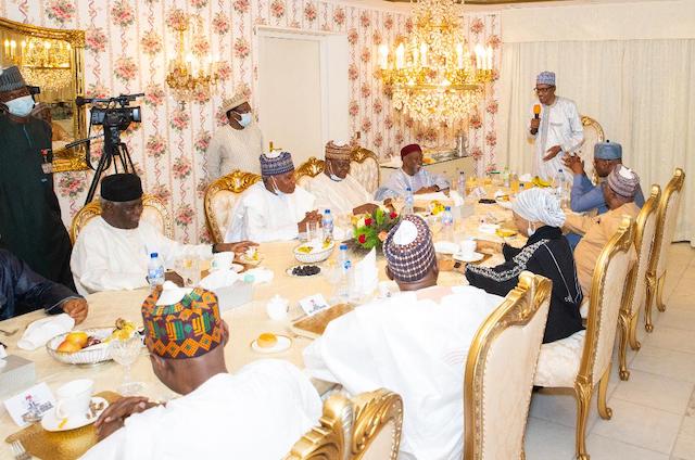 Buhari speaks at dinner with justices