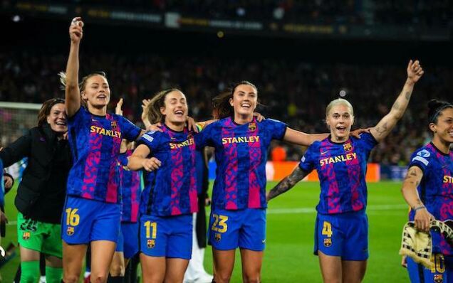 Five star Barcelona women beat Wolfsburg