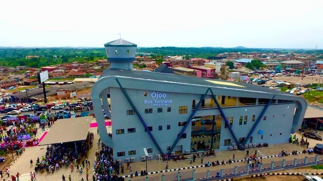 Makinde Launches 2 World Class Bus Terminals [Photos] - P.M. News