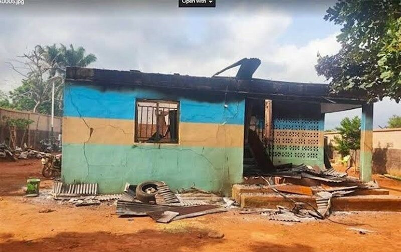 Illustration of Ogaminana Police station