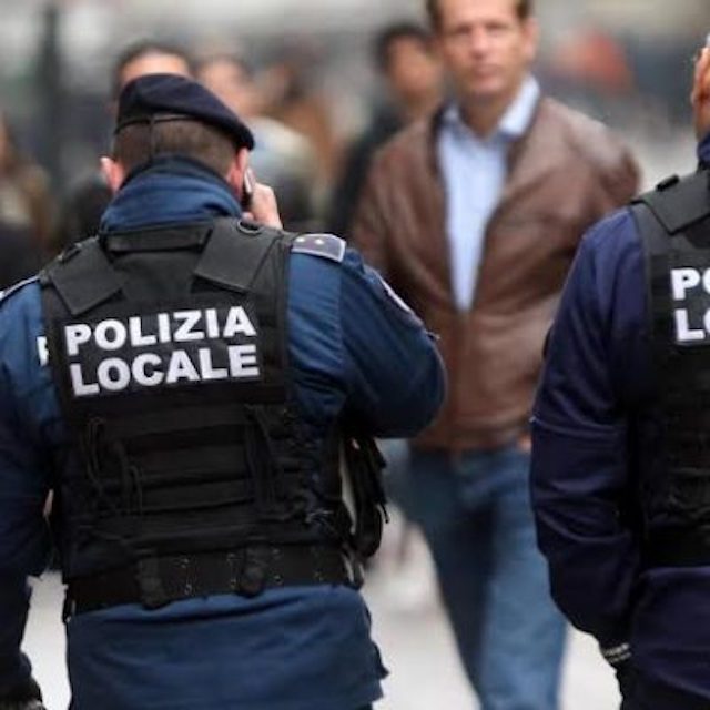 Italian police arrest Nigerian