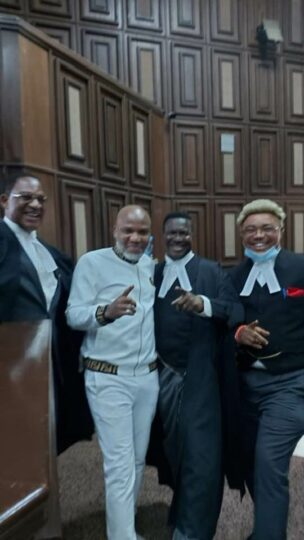 Nnamdi Kanu and his lawyers inn court today