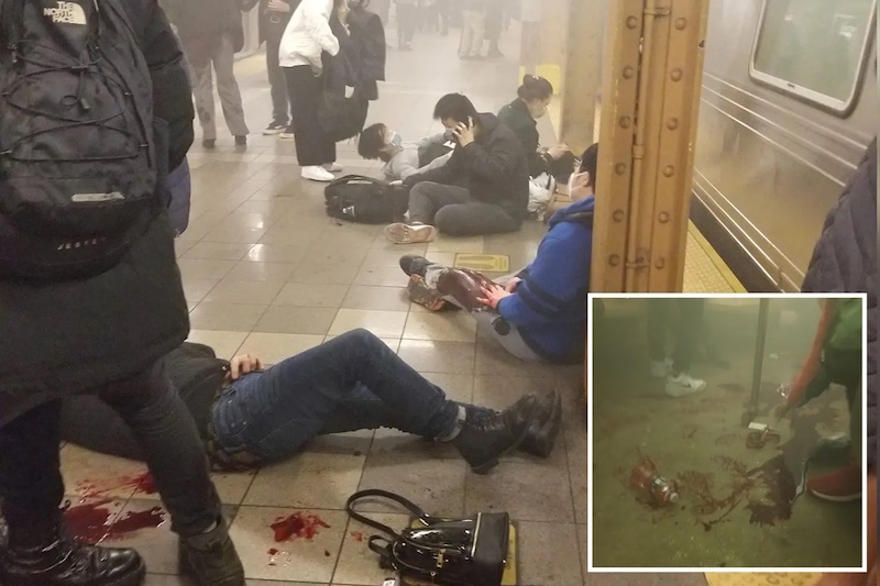 Rush hour horror at New York subway station