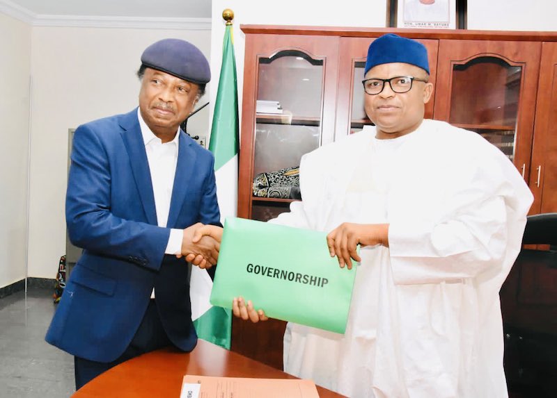 Shehu Sani picks the PDP governorship form for Kaduna race