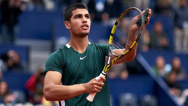 Alcaraz stuns World No. 1 Djokovic in Madrid - P.M. News