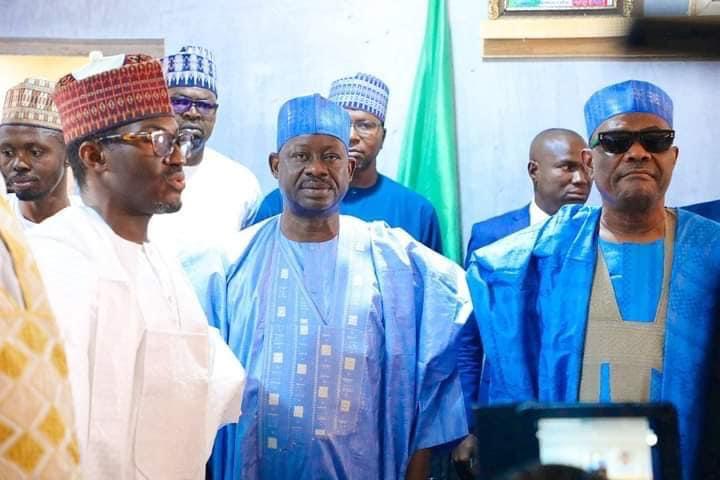 Rivers governor, Nyesom Wike with leaders of PDP in Gombe