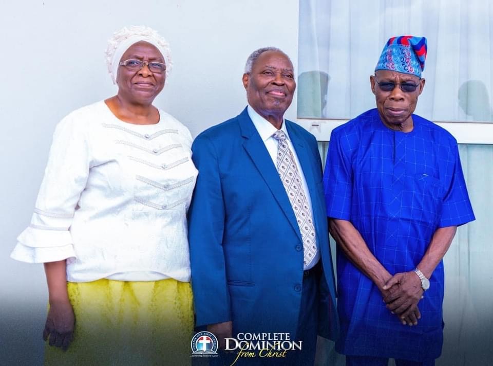 Obasanjo with Kumuyi and his wife