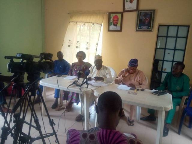 Olakunle Abegunde, middle, at the press conference