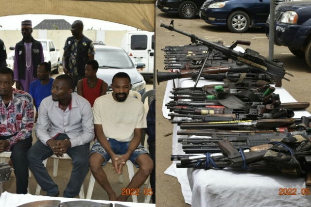 Some of the suspects and the guns recovered from them
