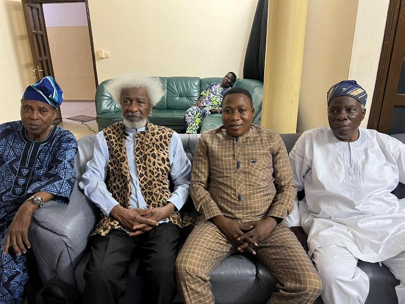 Soyinka with Igboho and Akintoye in Cotonou
