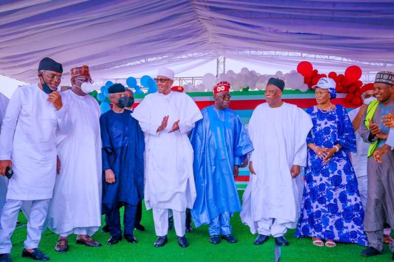 Buhari with APC Presidential candidate and others