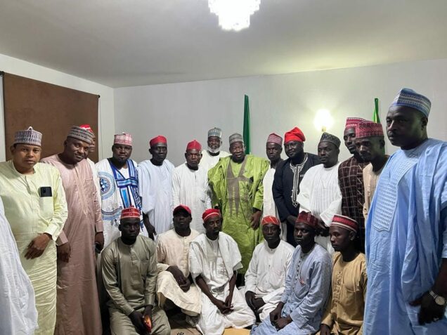 Kano Governor, Abdullahi Ganduje, on Sunday received Alh. Usman Waziri Kiru, a chieftain of Kwankwasiyya, the political movement of his predecessor, Rabiu Musa Kwakwaso who is now the presidential candidate of Nigeria Nigeria People's Party, NNPP into the All Progressives Congress, APC. 