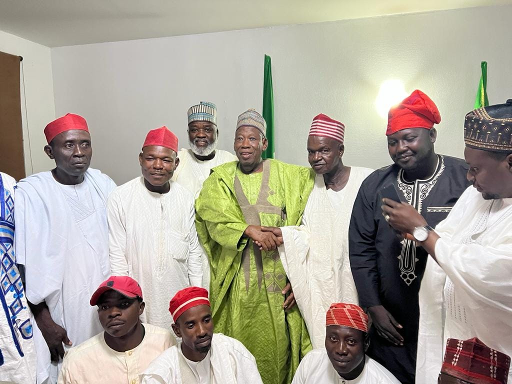 Kano Governor, Abdullahi Ganduje, on Sunday received Alh. Usman Waziri Kiru, a chieftain of Kwankwasiyya, the political movement of his predecessor, Rabiu Musa Kwakwaso who is now the presidential candidate of Nigeria Nigeria People's Party, NNPP into the All Progressives Congress, APC.