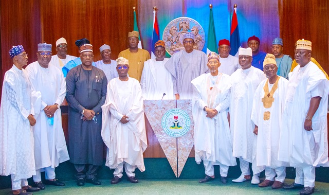 Buhari with some APC senators