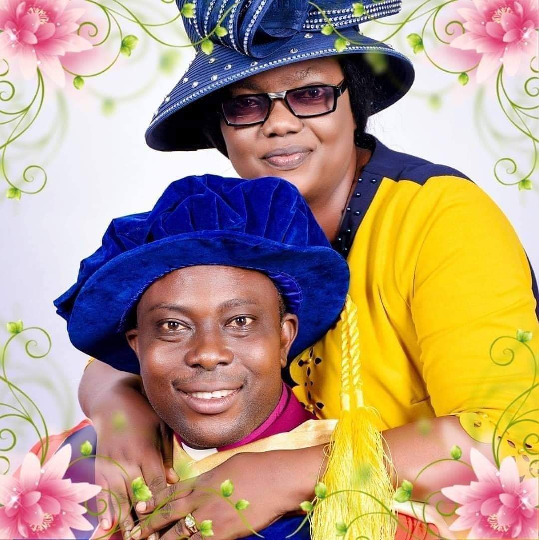 Gunmen abduct Bishop Oluwaseun Aderogba, wife in Oyo