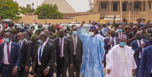The president on his way home from Eid-El-Kabir praying ground