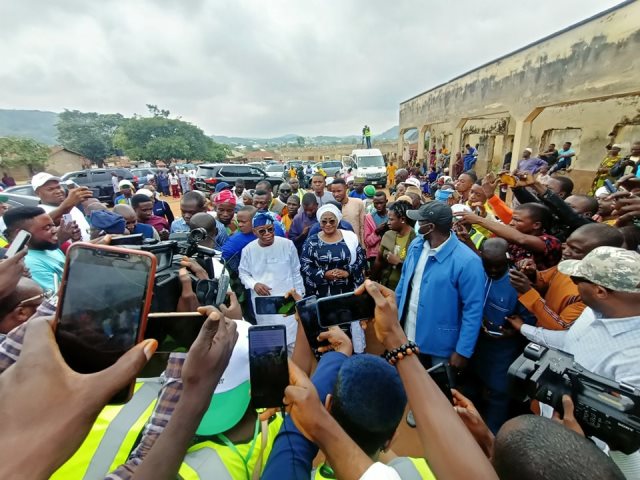 The governor after casting his vote