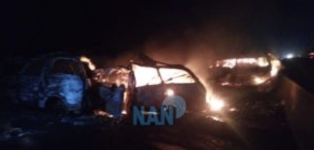The ghastly accident on Lagos-Ibadan expressway. NAN Photo