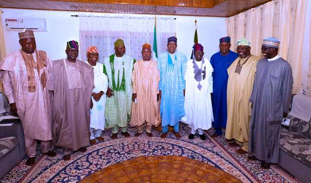 Buhari with the APC presidential candidate and others during the visit