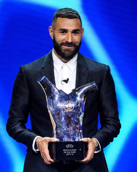 Benzema wins Men's Player of the Year Award