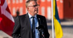 Danish Defence Minister Morten Bodskov announces aid package to Ukraine
