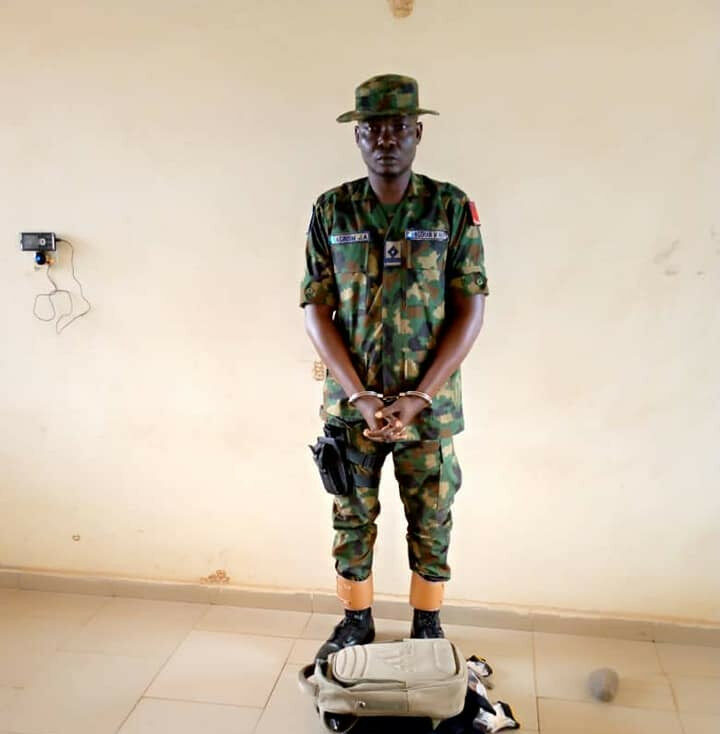 Police arrest fake naval officer in Nasarawa State