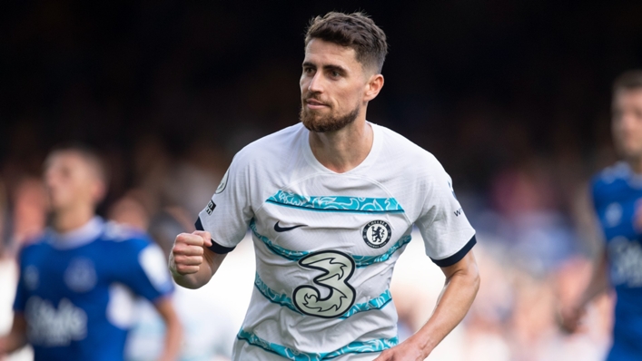 Jorginho penalty helps Chelsa overcome stubborn Everton