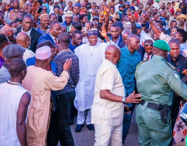 Lalong given rousing reception in Jos after landing job as DG Tinubu-Shettima campaign