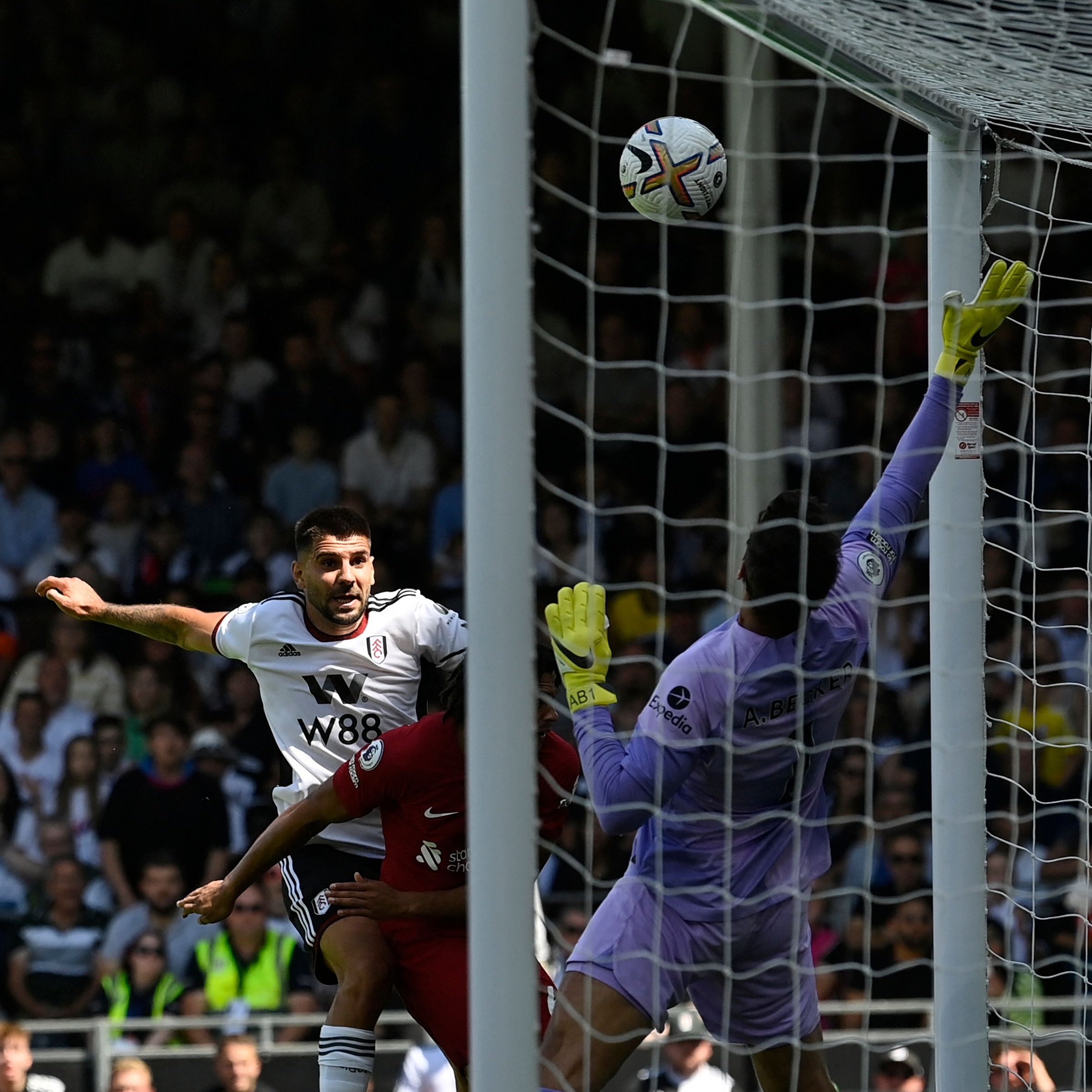 Mitrovic shines as Liverpool bow to Fulham